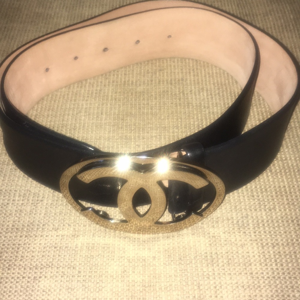 Authentic Chanel Belt size 34/85